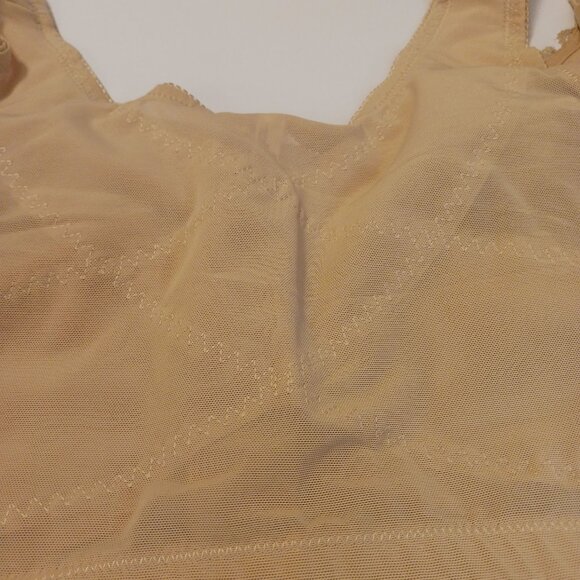 NWT Comfort Choice Front Close Wireless Posture Bra, 48G - Picture 9 of 15